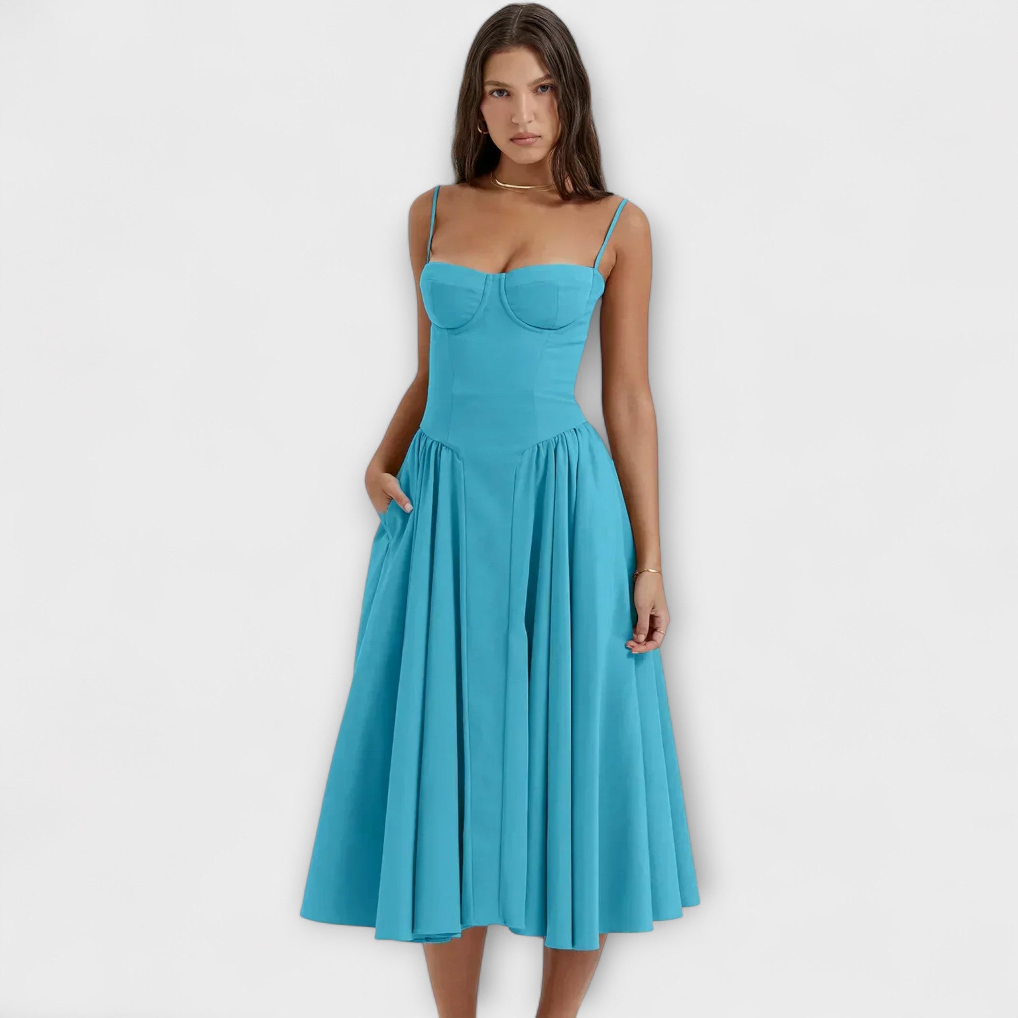 Rosalie – Elegant axelbandslös korsettklänning