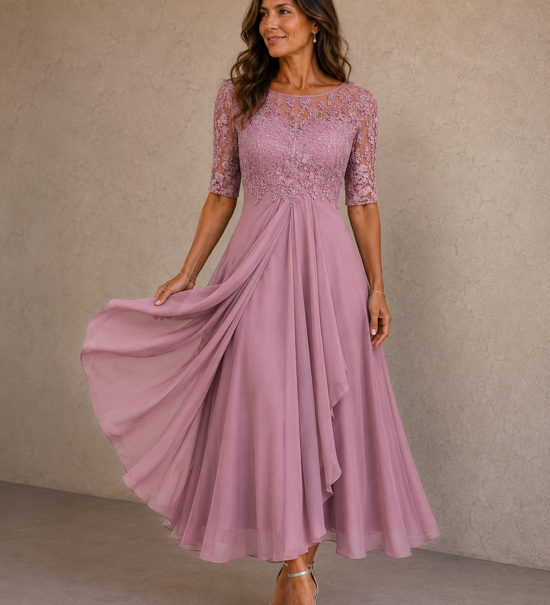 Maria – Spets- och chiffongklänning