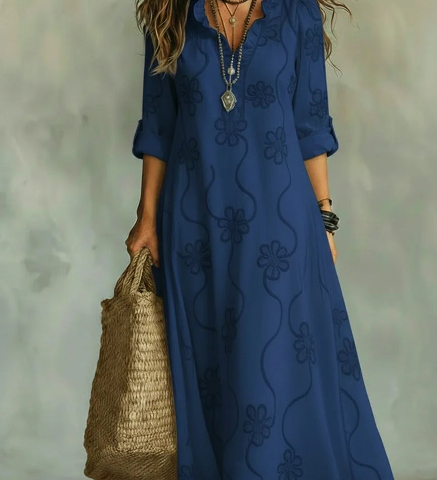 Sienna – Blommig sommarklänning med magdöljande design