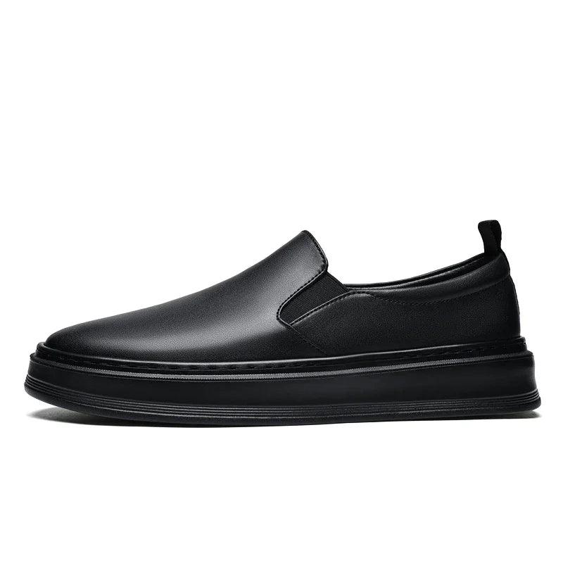 Slip-on-skor i läder