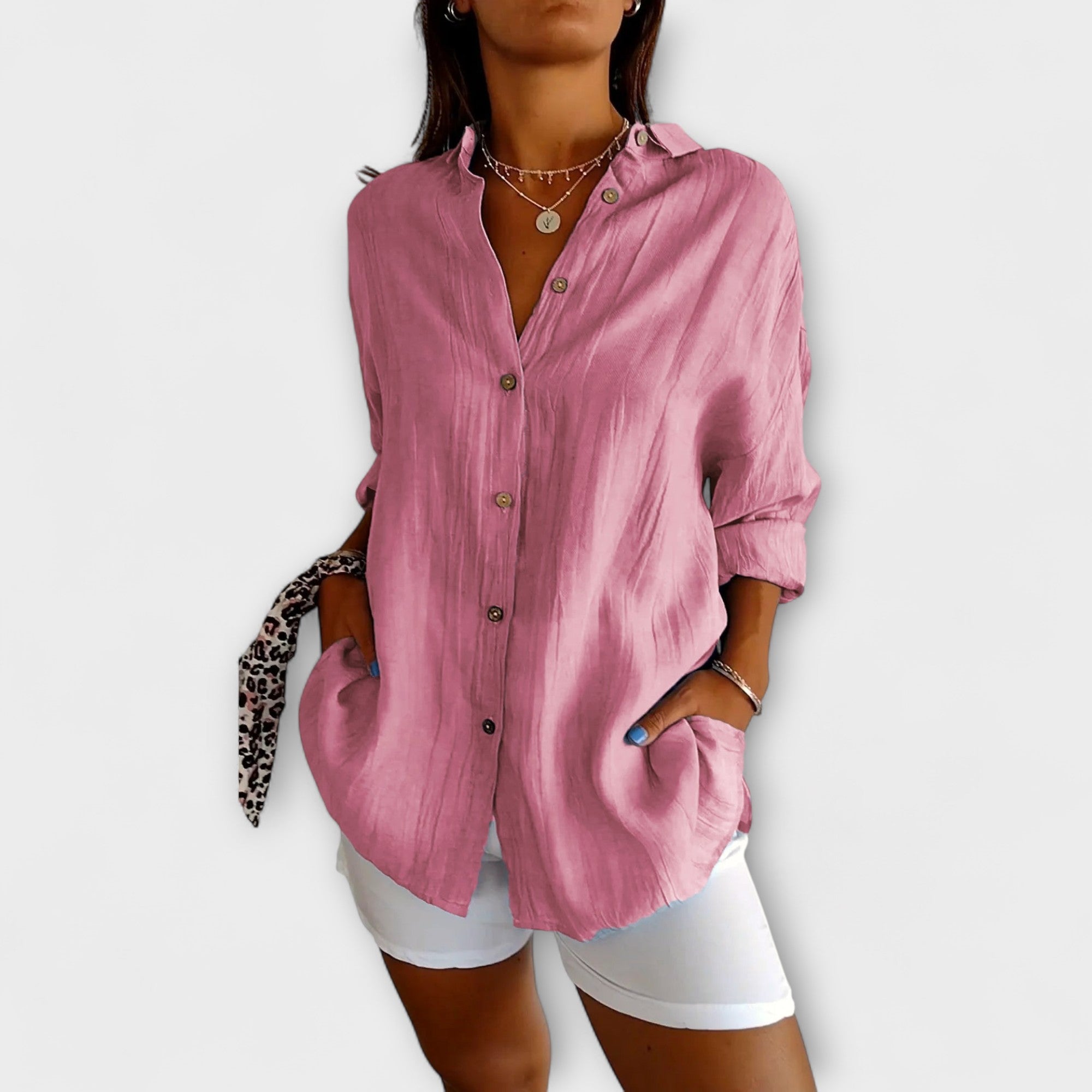 Saskia – Elegant blus för dam