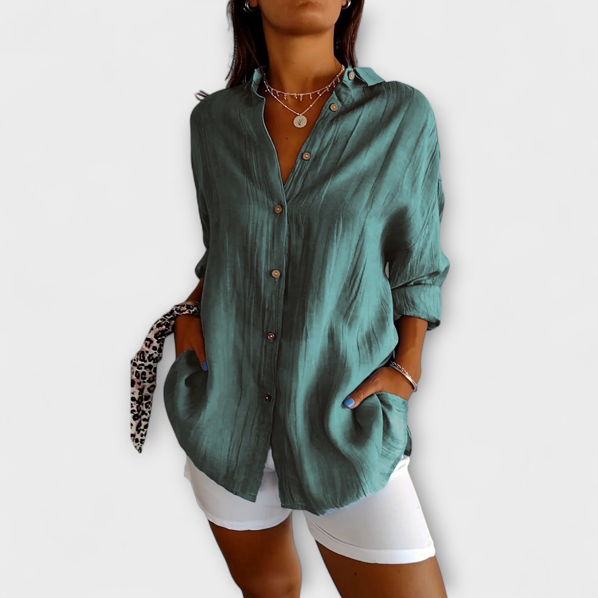 Saskia – Elegant blus för dam