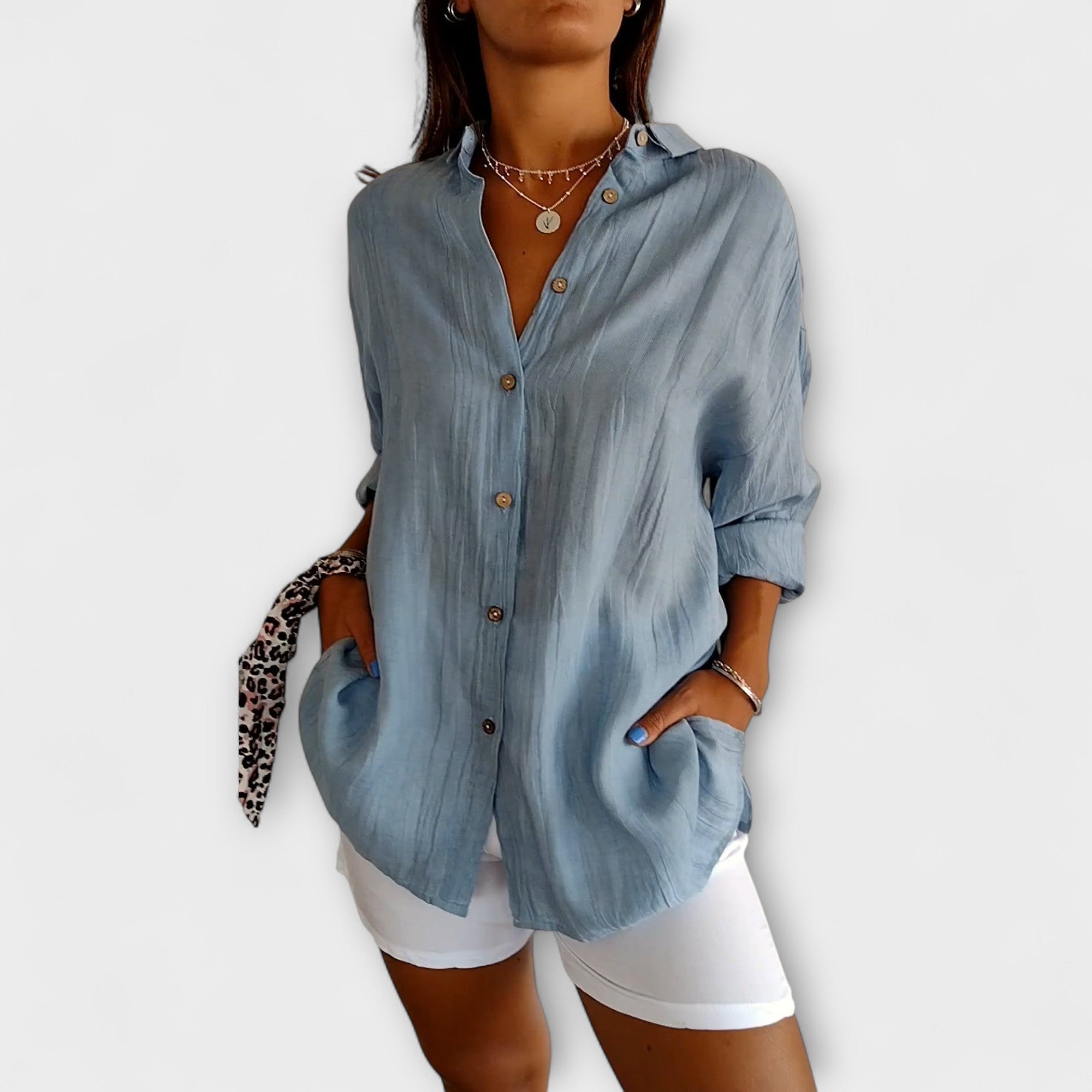 Saskia – Elegant blus för dam