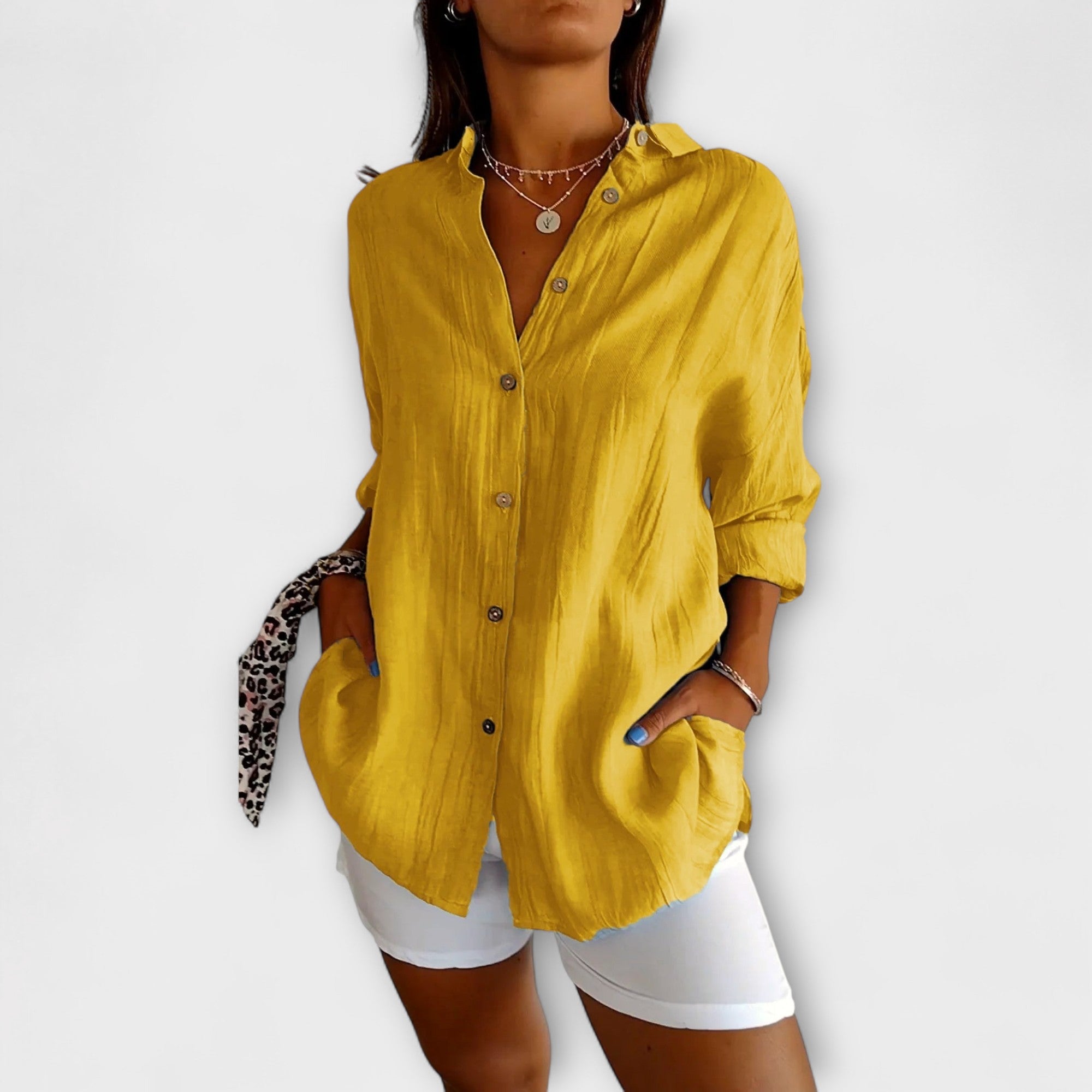 Saskia – Elegant blus för dam
